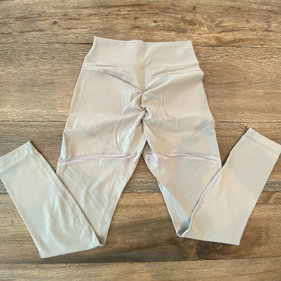 NWT GYMSHARK X WHITNEY Simmons Mesh High Waist Yoga Leggings in Mink π€ - Picture 4 of 16